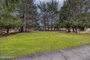 63 Brakenbury Dr, Toms River Township, NJ 08757 - Photo 7