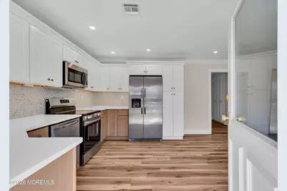 180 Sterling Court #B, Lakewood, NJ 08701 - Photo 3