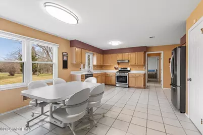 4 Arie Drive, Marlboro Township, NJ 07746 - Photo 17