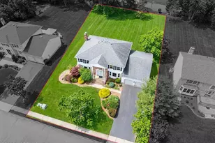 4 Arie Dr, Marlboro Township, NJ 07746 - Photo 3