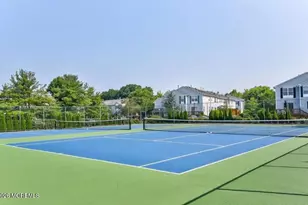 24 Catherine Ct, Laurence Harbor, NJ 08879 - Photo 23