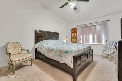 24 Catherine Court, Laurence Harbor, NJ 08879 - Photo 13