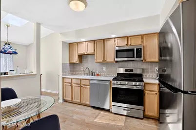 24 Catherine Court, Laurence Harbor, NJ 08879 - Photo 11