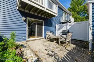 25 Rambling Meadow Ct, Tinton Falls, NJ 07724 - Photo 33