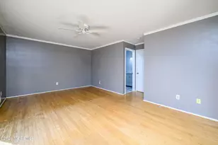 25 Rambling Meadow Ct, Tinton Falls, NJ 07724 - Photo 23