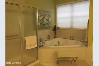 123 Scarborough Way, Marlboro Township, NJ 07746 - Photo 23