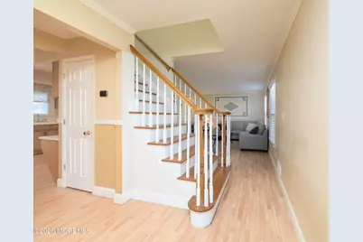 4 Colgate Court, Hazlet Township, NJ 07730 - Photo 17