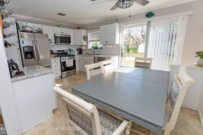 4 Pennsylvania Avenue, Jackson, NJ 08527 - Photo 5