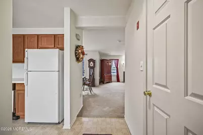 38 Hemlock Way, Freehold, NJ 07728 - Photo 5