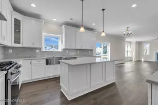 4 Potters Ct, Bayville, NJ 08721 - Photo 13
