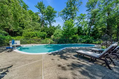 4 Constitution Drive, Leonardo, NJ 07737 - Photo 3