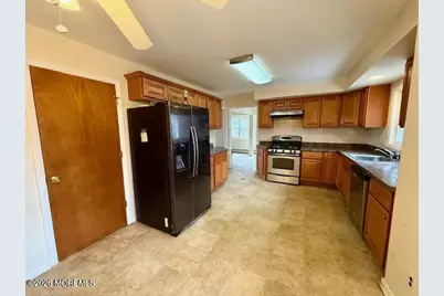 450 Burlington Road, Freehold, NJ 07728 - Photo 13