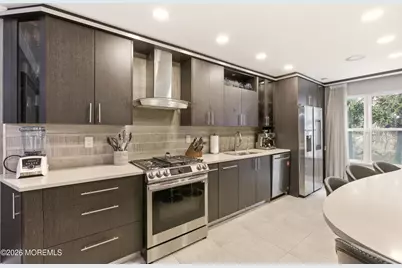 84 Drew Court, Manalapan Township, NJ 07726 - Photo 19