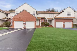 84 Drew Ct, Manalapan Township, NJ 07726 - Photo 1