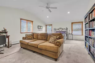 187 Coachman Dr N, Freehold, NJ 07728 - Photo 33