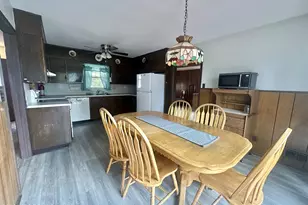 1 Peach Tree Rd, Oakhurst, NJ 07755 - Photo 5