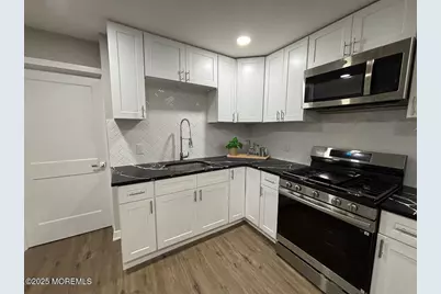 438 Lawrence Street, Burlington City, NJ 08016 - Photo 5