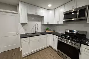 438 Lawrence St, Burlington City, NJ 08016 - Photo 5