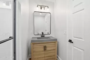 115 Remsen Ave, New Brunswick, NJ 08901 - Photo 17