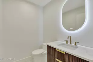 243 Woodcrest Rd, Oakhurst, NJ 07755 - Photo 17