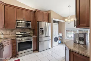 46 Club Pl, Galloway, NJ 08205 - Photo 5