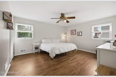 31 Southport Drive, Howell Township, NJ 07731 - Photo 15