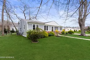 1641 Holbrook St, Oakhurst, NJ 07755 - Photo 27