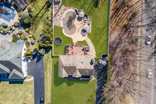 1 Brentwood Dr, Manalapan Township, NJ 07726 - Photo 59