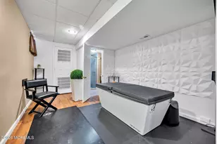 1 Brentwood Dr, Manalapan Township, NJ 07726 - Photo 37