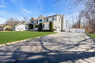 1 Brentwood Dr, Manalapan Township, NJ 07726 - Photo 7