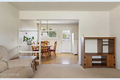 19 Mountain Avenue, Hazlet Township, NJ 07730 - Photo 7