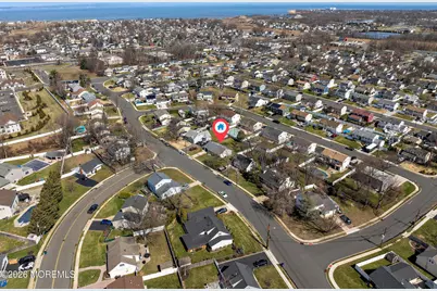 19 Mountain Avenue, Hazlet Township, NJ 07730 - Photo 27