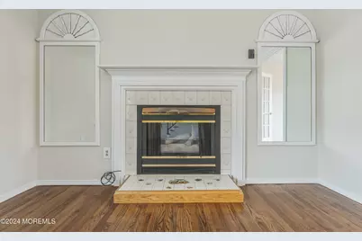 1052 Bell Street, Toms River Township, NJ 08753 - Photo 9