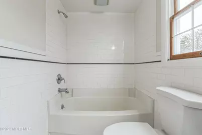 1052 Bell Street, Toms River Township, NJ 08753 - Photo 23