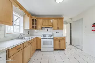 1052 Bell St, Toms River Township, NJ 08753 - Photo 13