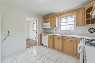 1052 Bell St, Toms River Township, NJ 08753 - Photo 15