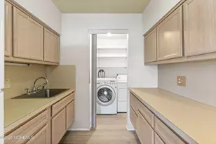 37 Haven Dr, Matawan, NJ 07747 - Photo 11