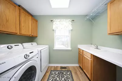 8 Clearbrook Court, Howell Township, NJ 07731 - Photo 25