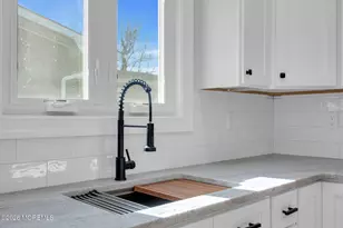 10 Arnold St, Brick, NJ 08724 - Photo 9