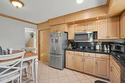 22 Burki Place, Freehold, NJ 07728 - Photo 29