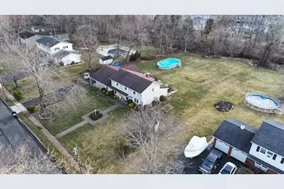 22 Burki Place, Freehold, NJ 07728 - Photo 55