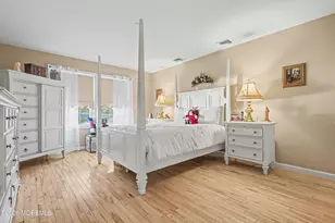 22 Burki Pl, Freehold, NJ 07728 - Photo 19