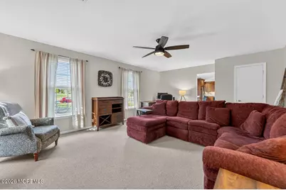 569 Winterberry Boulevard, Jackson, NJ 08527 - Photo 15