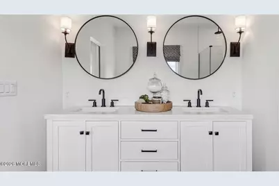 30 Carlisle Court, Howell Township, NJ 07731 - Photo 23