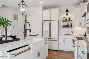 30 Carlisle Ct, Howell Township, NJ 07731 - Photo 5