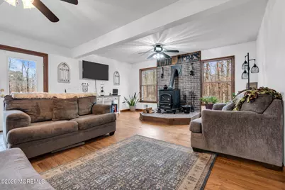 106 Vienna Road, Howell Township, NJ 07731 - Photo 5