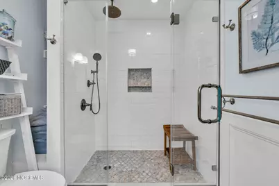 477 N Fox Avenue, Belford, NJ 07718 - Photo 33