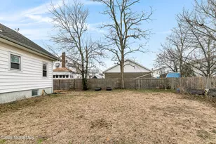 657 Campbell Ave, Port Monmouth, NJ 07758 - Photo 35