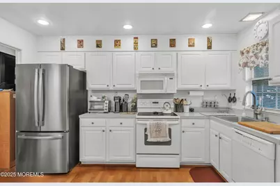 32C Yorkshire Court, Manchester Township, NJ 08759 - Photo 9