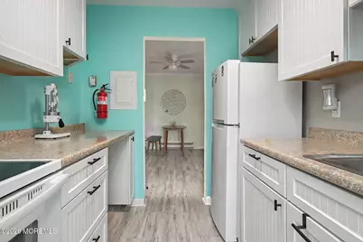 61 Pilgrim Pathway #8, Ocean Grove, NJ 07756 - Photo 15